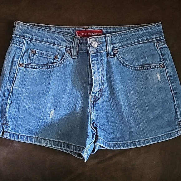 Levi's Pants - Levi shorts